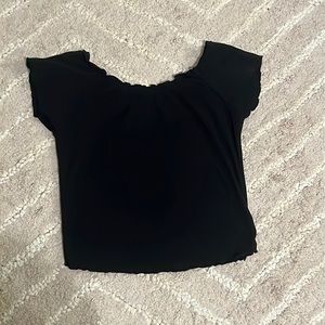 black off the shoulder crop